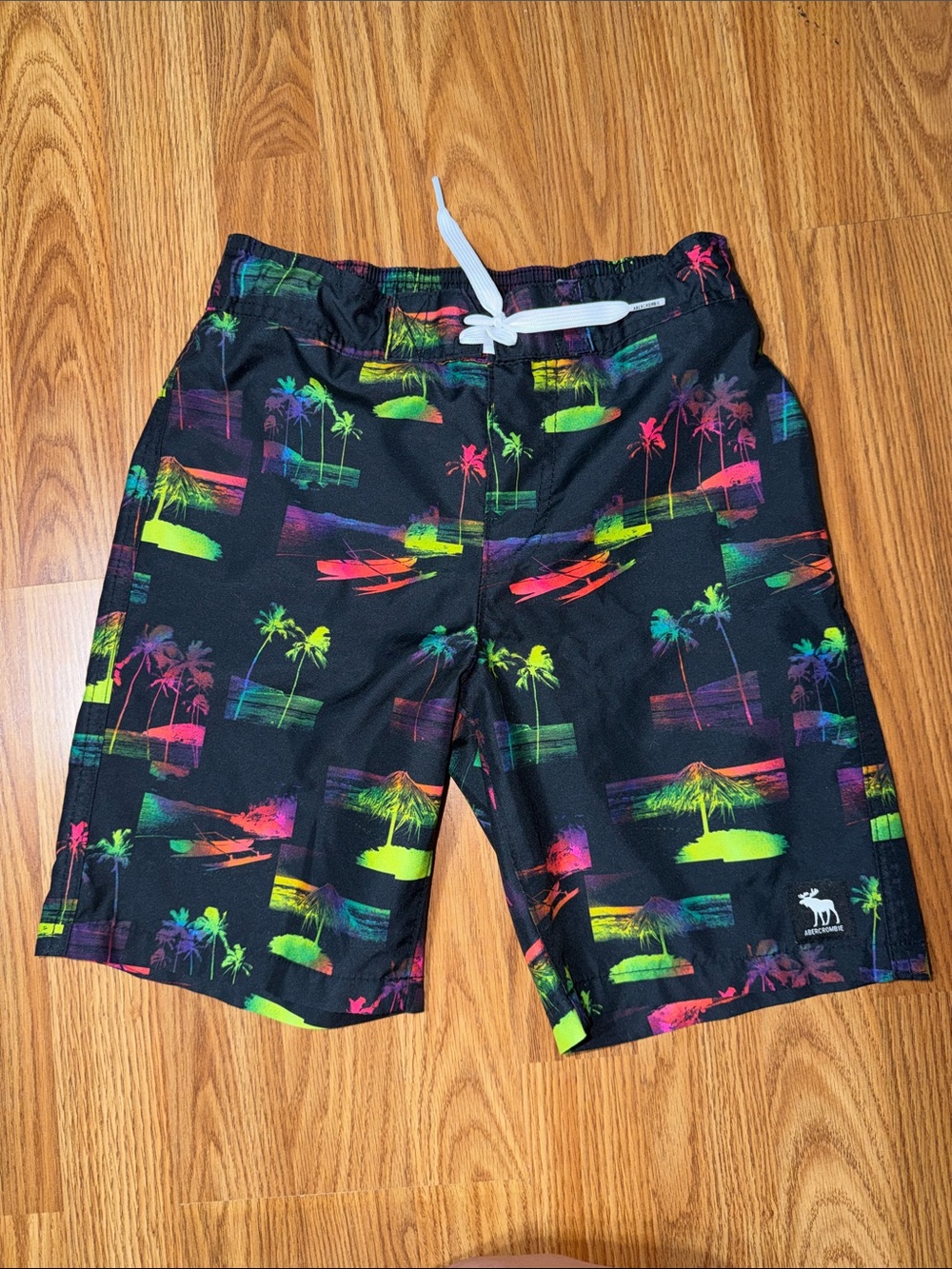 Abercrombie Kids Neon Tropical Boys Swim Trunks Boys 9/10